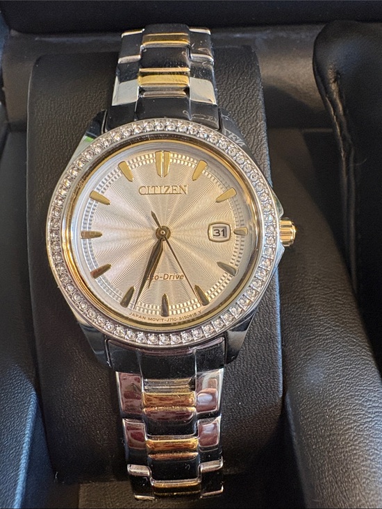 New in Box Citizen Two-Tone Gold and Silver Watch with Matching Bracelet Set